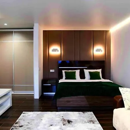 евтин Vip апартамент Apartamento